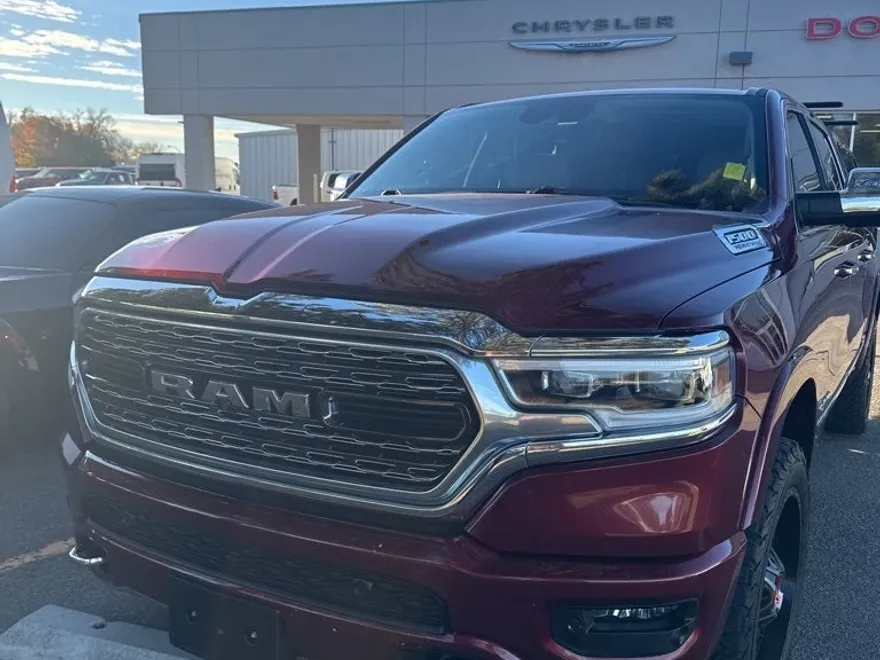2021 Ram 1500 Limited photo 1