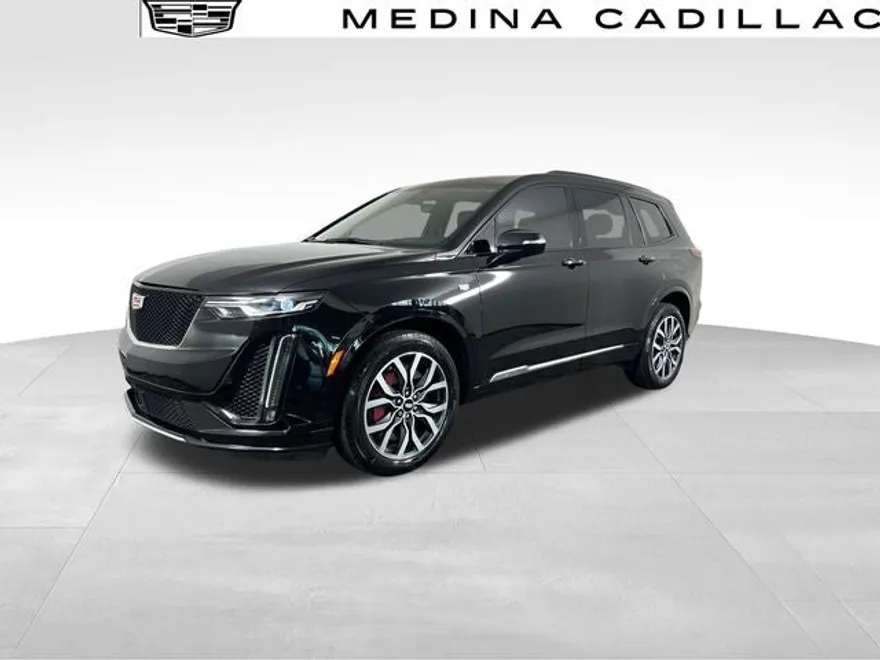 2024 Cadillac XT6 Sport photo 1