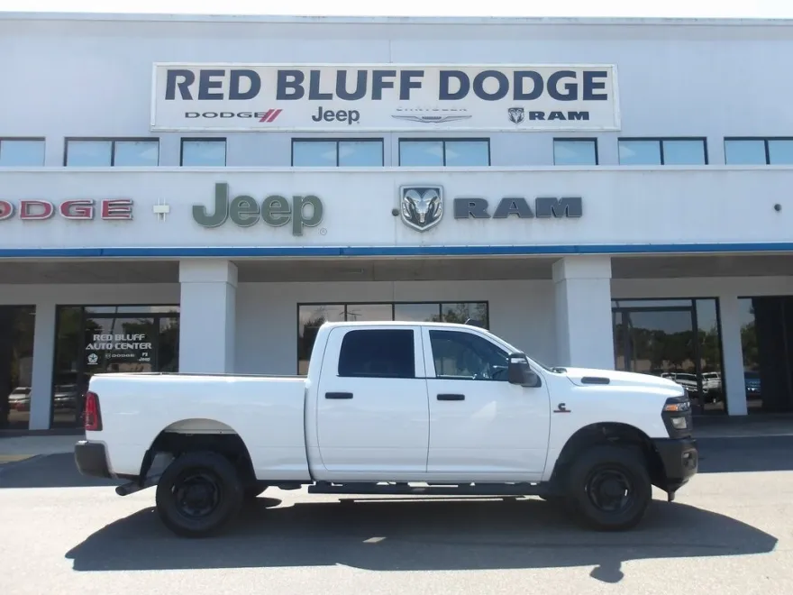 2025 Ram 2500 Tradesman photo 1