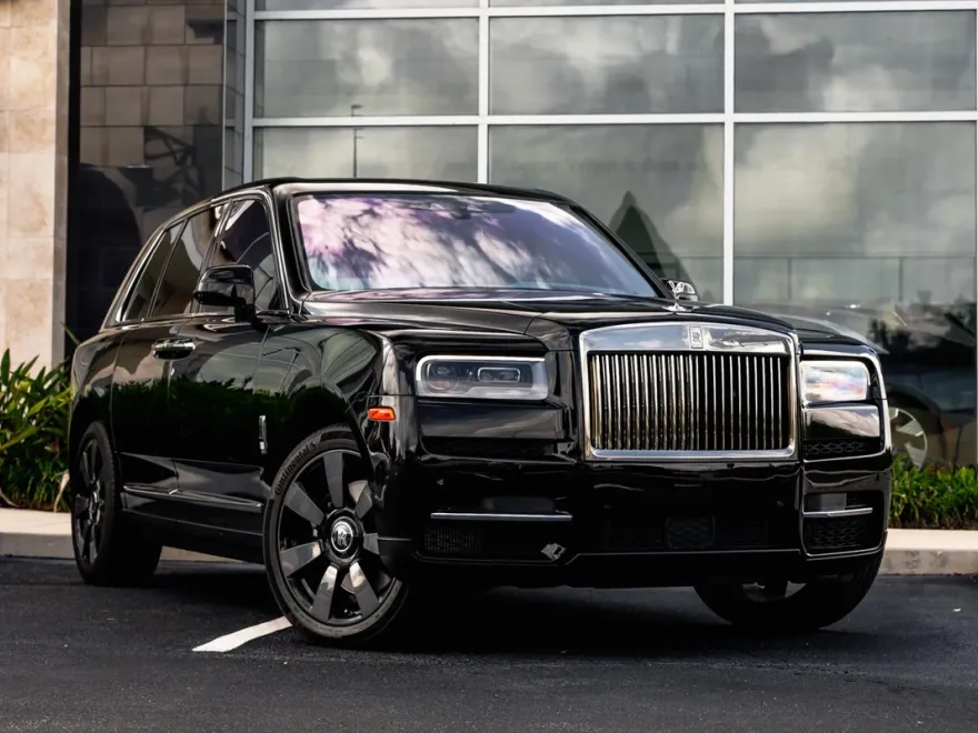 2023 Rolls Royce Cullinan RR31 photo 1