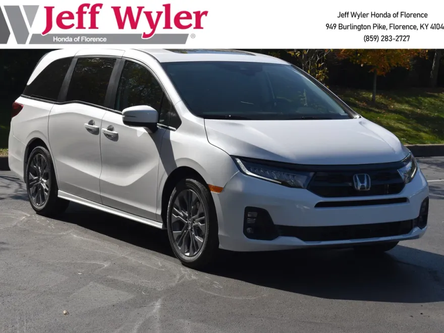 2026 Honda Odyssey Touring photo 1