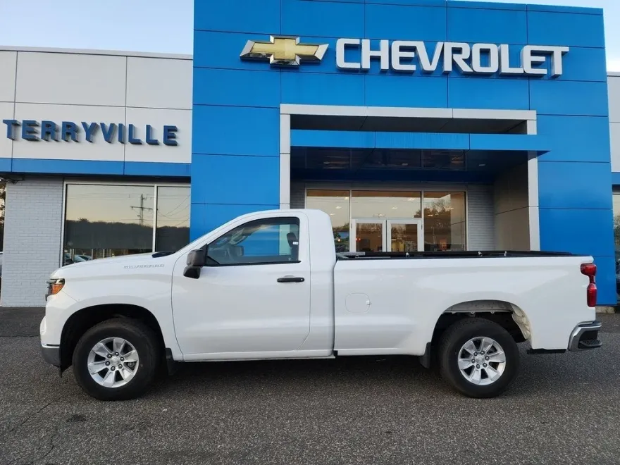 2024 Chevrolet Silverado 1500 photo 1