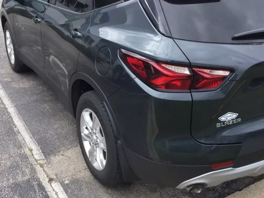 2019 Chevrolet Blazer Base 2LT photo 1