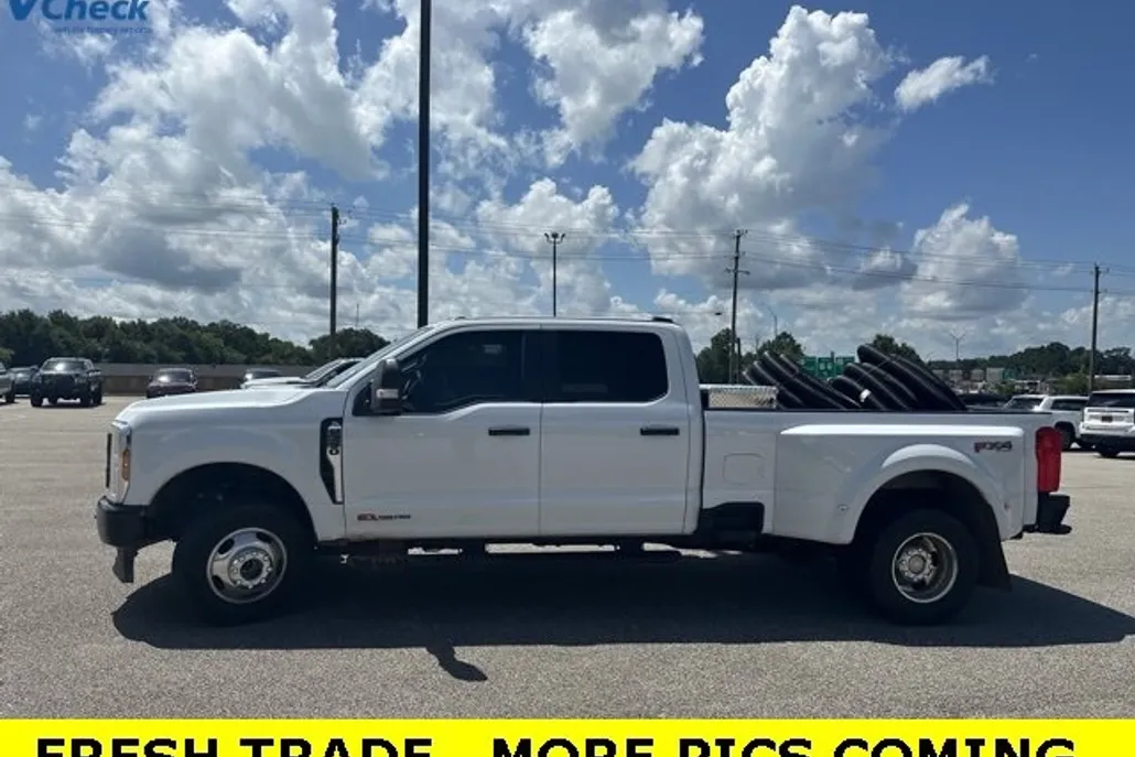 2024 Ford F-350 XL photo 1
