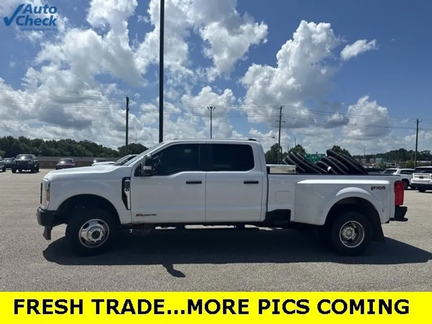 2024 Ford F-350 XL photo 1