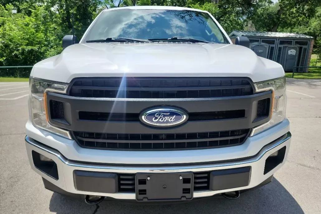 2019 Ford F-150 photo 1