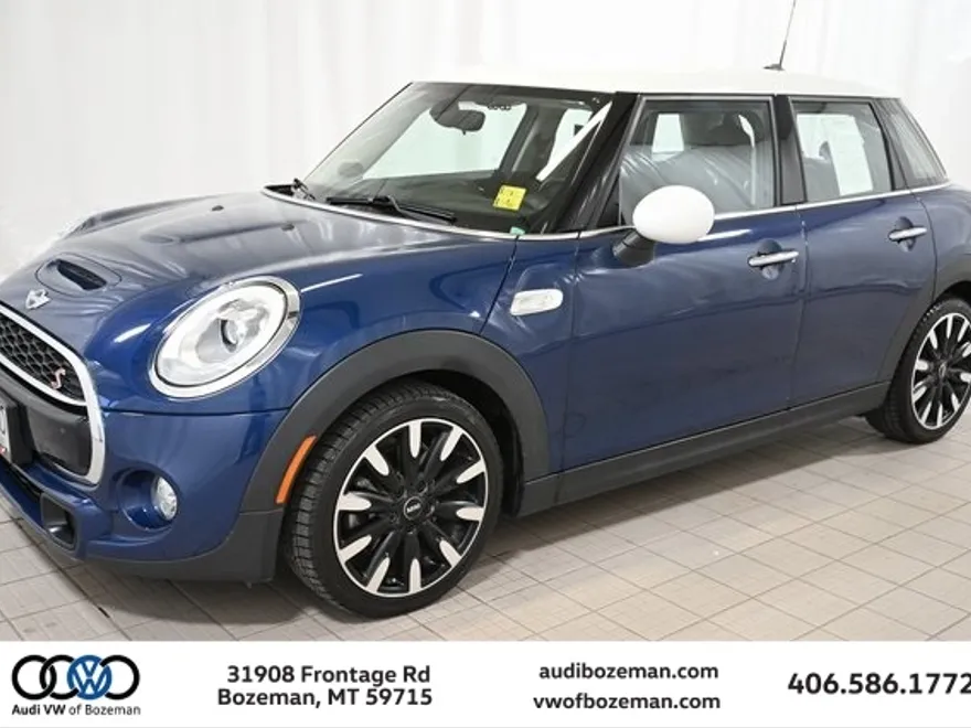 2018 Mini Cooper 4 Door Hardtop Base photo 1