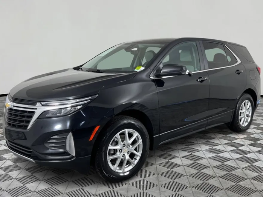 2023 Chevrolet Equinox photo 1