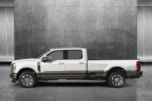 2025 Ford F-350 King Ranch photo 3
