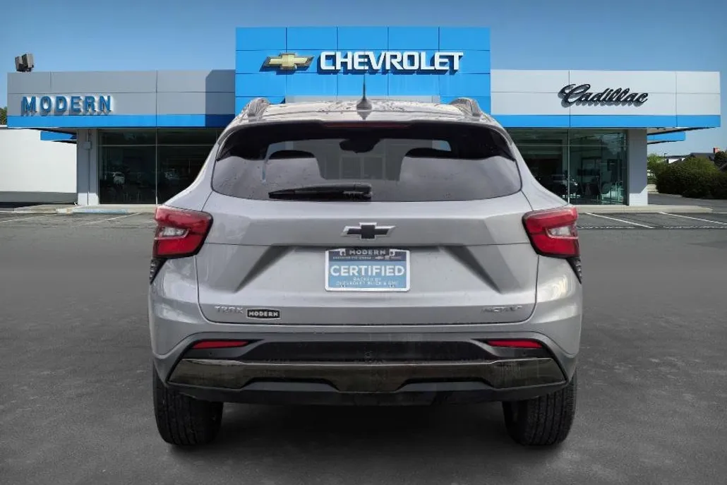 2025 Chevrolet Trax ACTIV photo 1