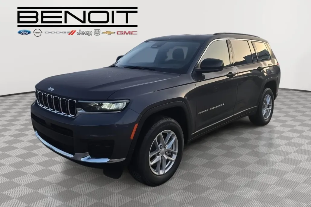 2025 Jeep Grand Cherokee Laredo X photo 1