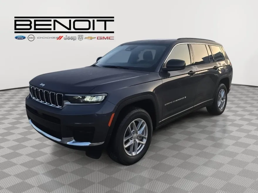 2025 Jeep Grand Cherokee Laredo X photo 1