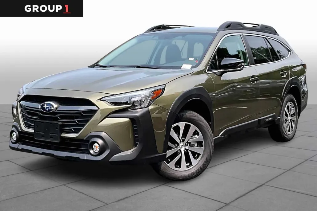 2025 Subaru Outback Premium photo 1
