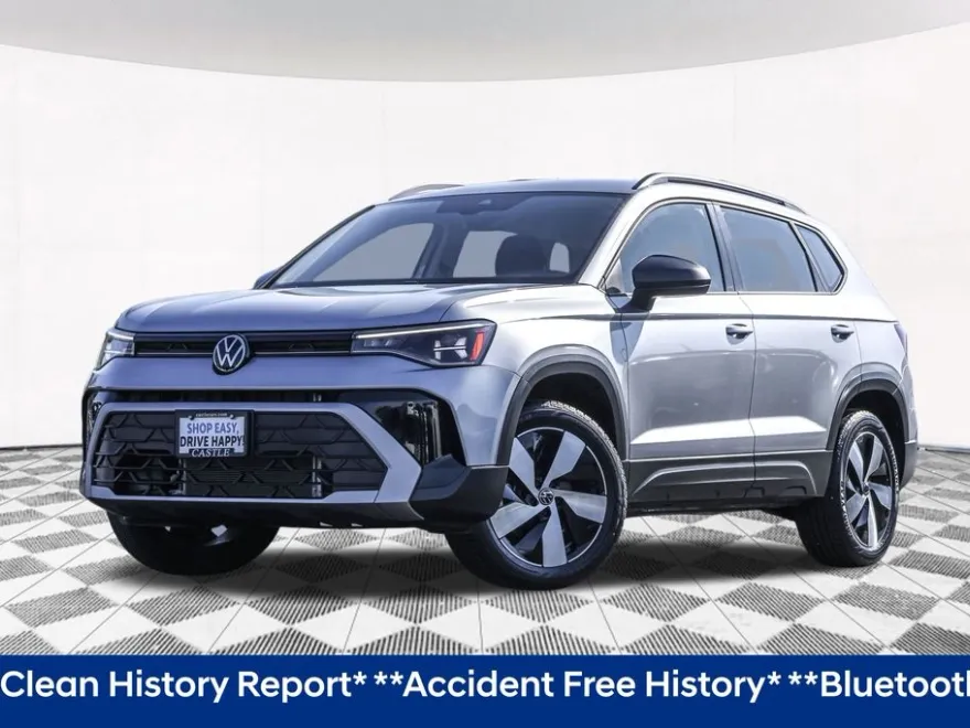 2025 Volkswagen Taos S photo 1