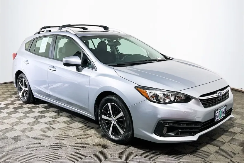 2023 Subaru Impreza Premium photo 1