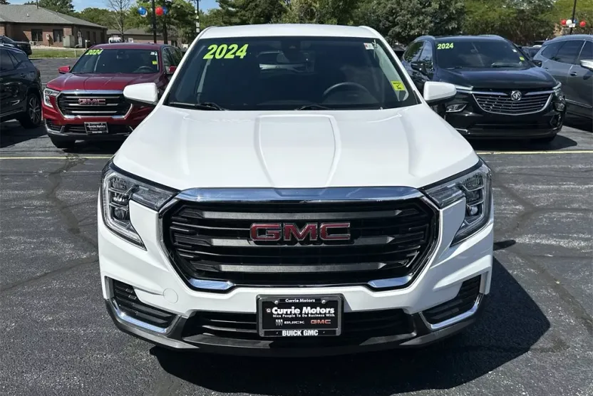2024 Gmc Terrain SLE photo 1