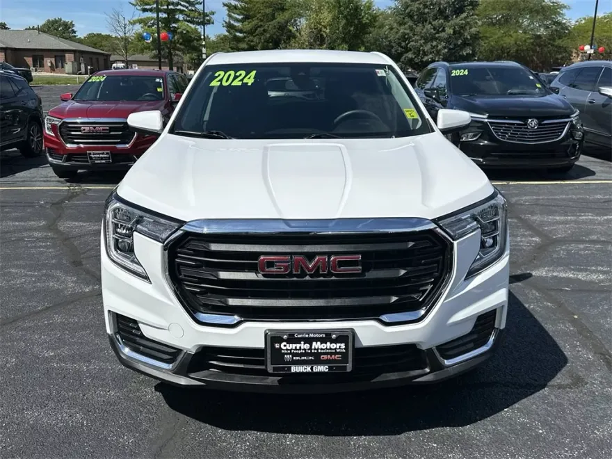 2024 Gmc Terrain SLE photo 1