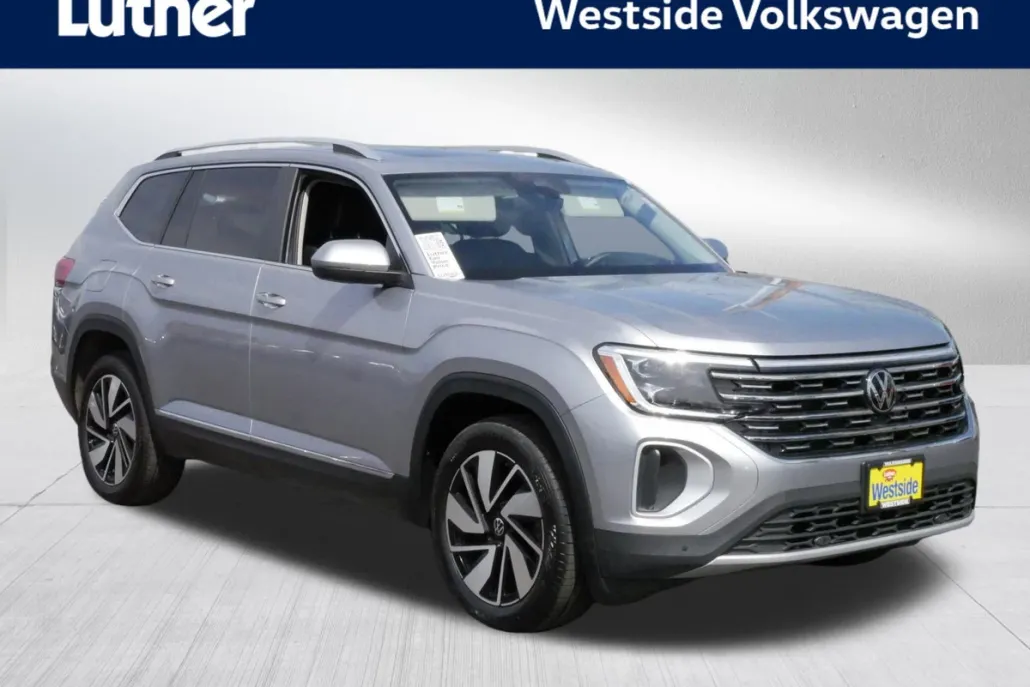 2024 Volkswagen Atlas SE photo 1