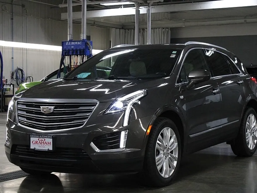 2019 Cadillac XT5 Premium Luxury photo 1