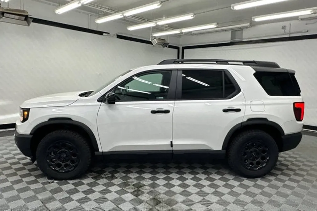 2026 Honda Passport TrailSport photo 1