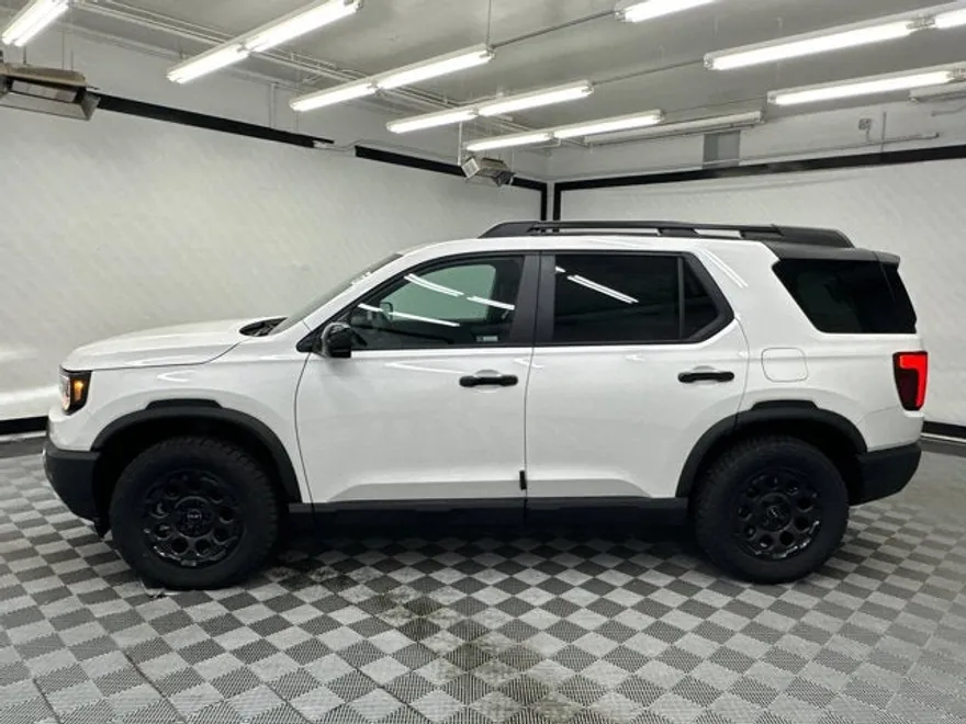 2026 Honda Passport TrailSport photo 1