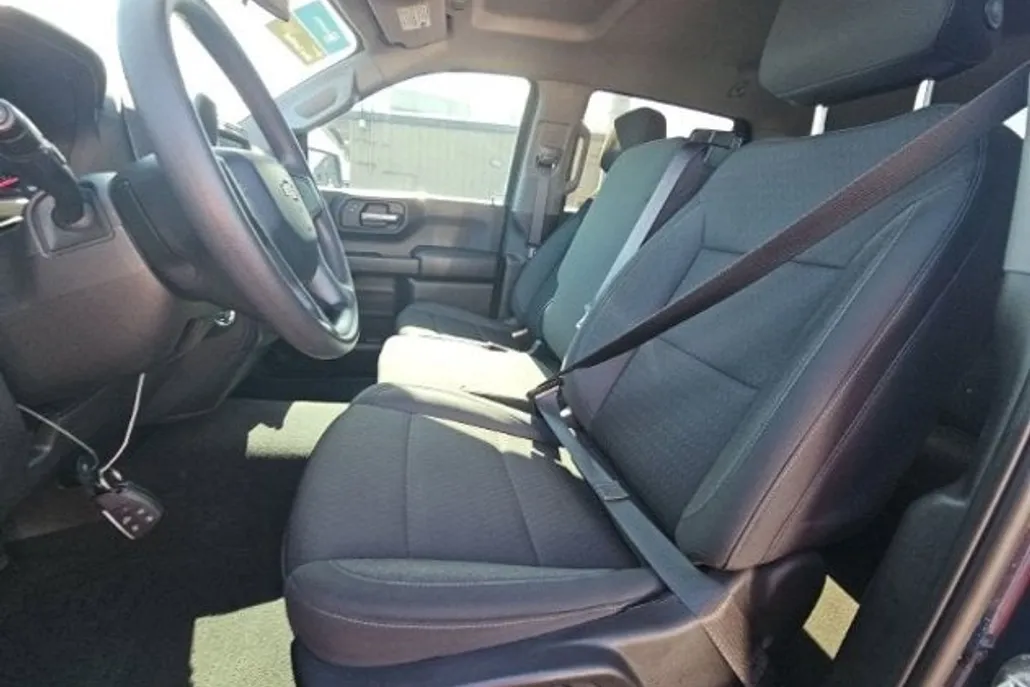 2023 Chevrolet Silverado 1500 Custom photo 1