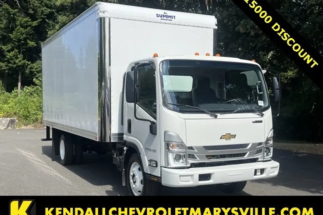 2025 Chevrolet Silverado photo 1