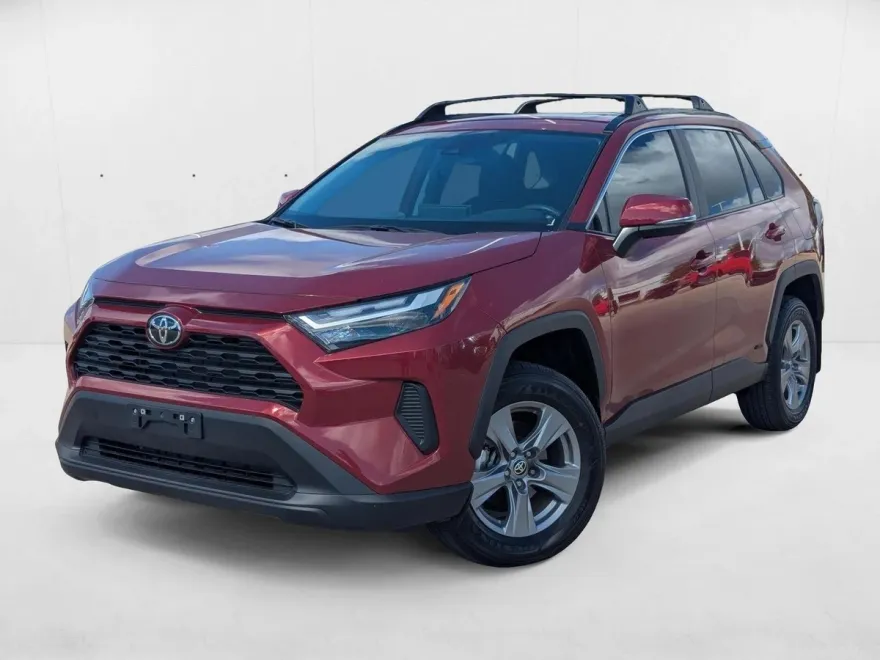 2025 Toyota RAV4 Hybrid XLE photo 1