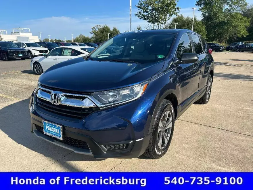 2017 Honda CR-V LX photo 1