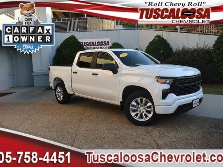 2022 Chevrolet Silverado 1500 Custom photo 1