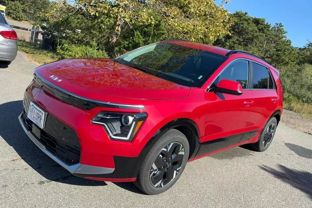 2024 Kia Niro Wind photo 1