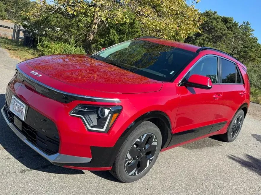 2024 Kia Niro Wind photo 1