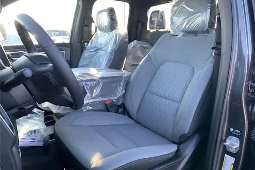 2021 Ram 1500 Big Horn photo 1