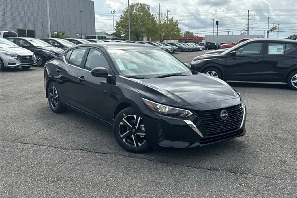 2025 Nissan Sentra SV photo 1