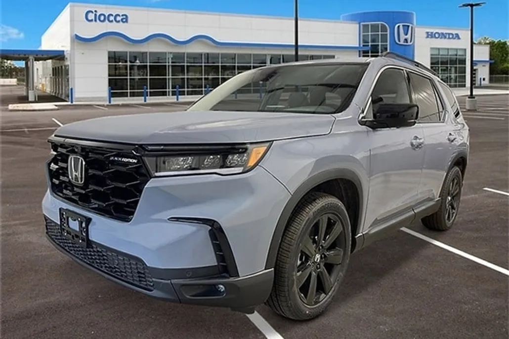 2025 Honda Pilot Black Edition photo 1