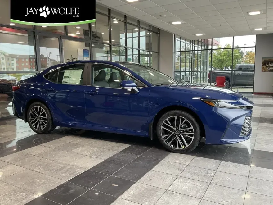 2026 Toyota Camry XLE photo 1