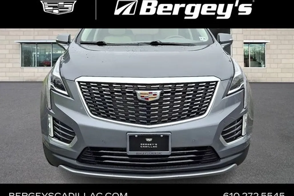 2021 Cadillac XT5 Premium Luxury photo 1