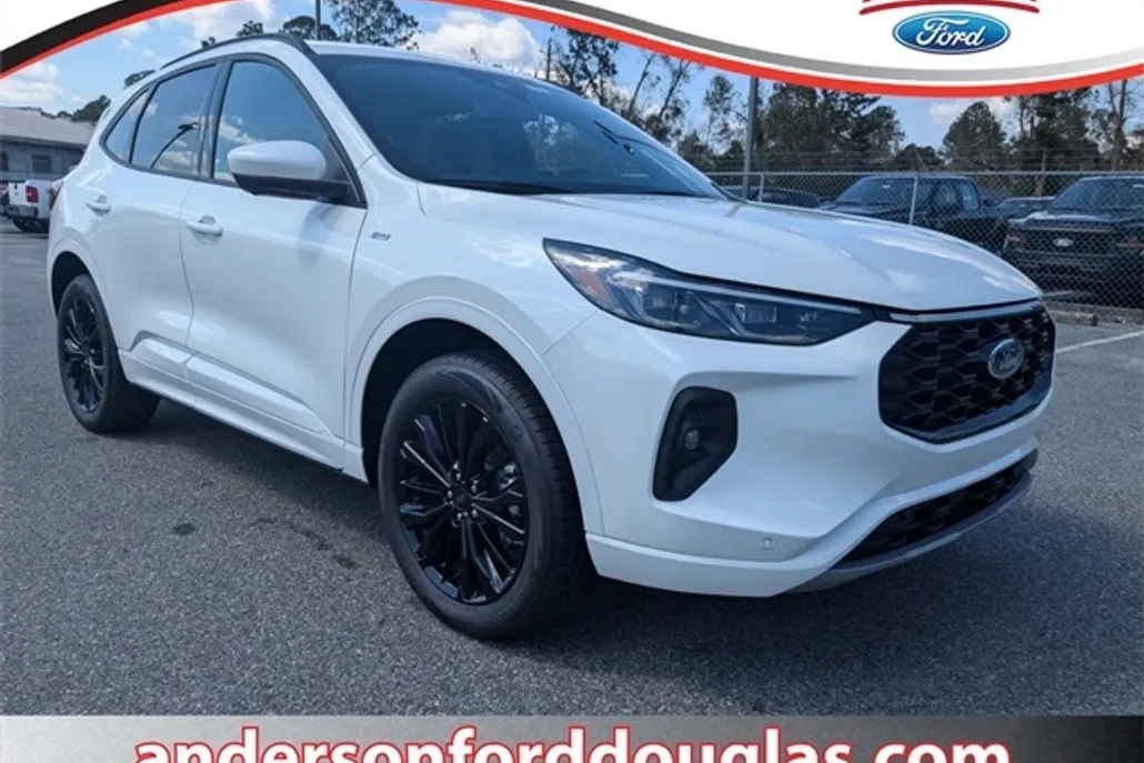 2024 Ford Escape ST-Line Elite photo 1