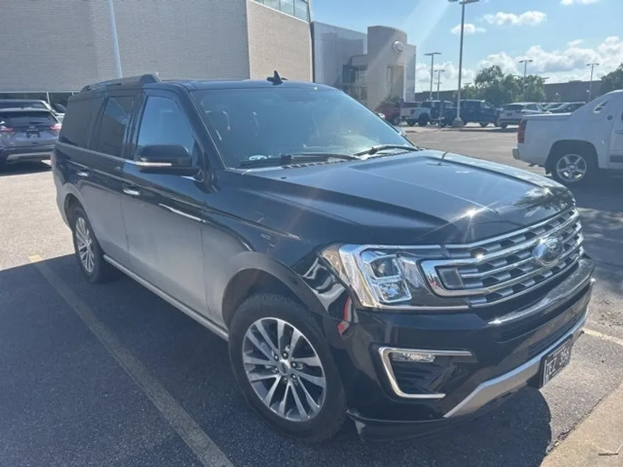 2018 Ford Expedition Limited photo 1