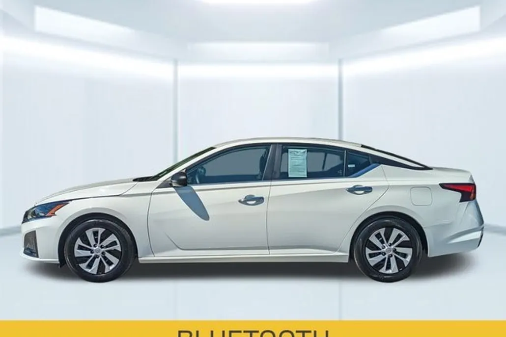 2024 Nissan Altima 2.5 S photo 1