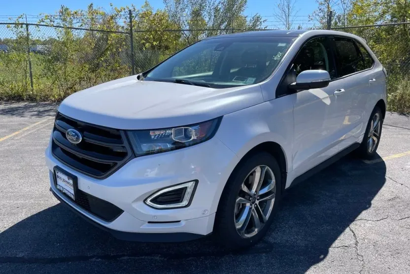2018 Ford Edge Sport photo 1
