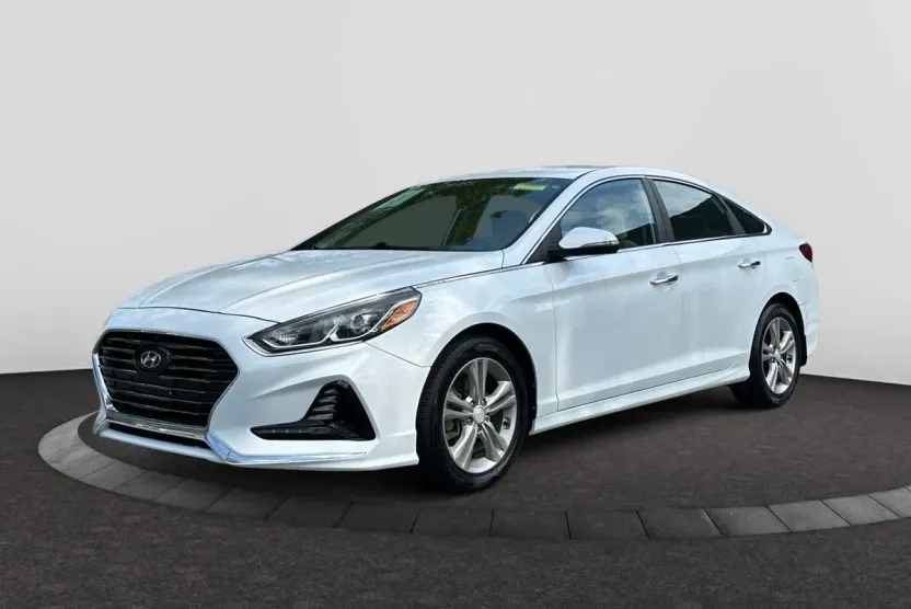2018 Hyundai Sonata SEL photo 1