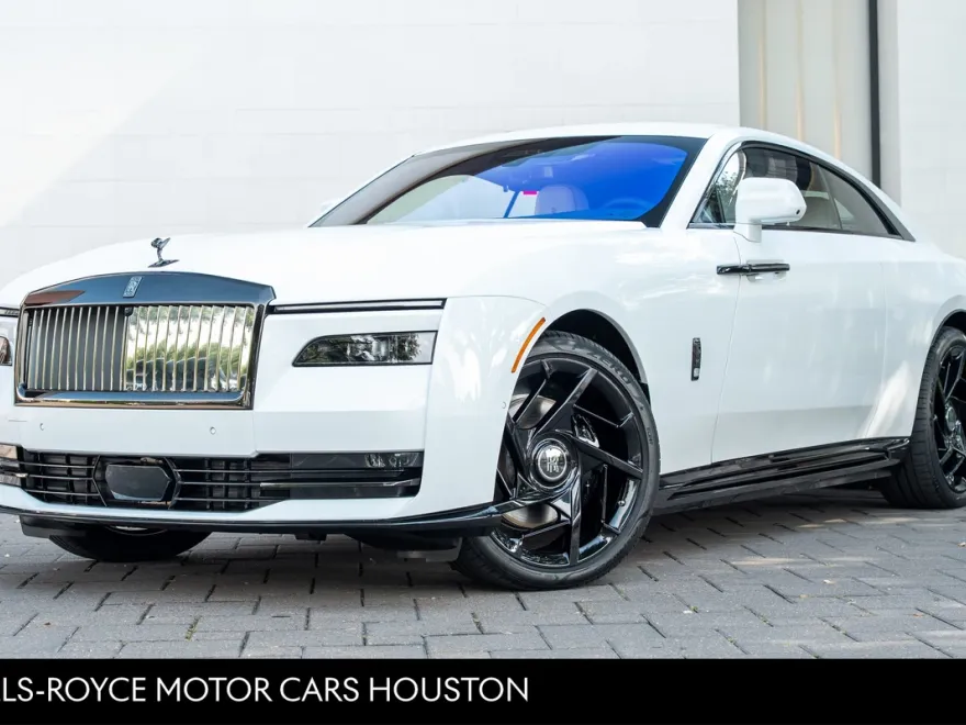 2025 Rolls Royce Spectre photo 1