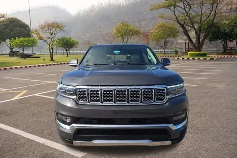 2022 Jeep Grand Wagoneer I photo 1