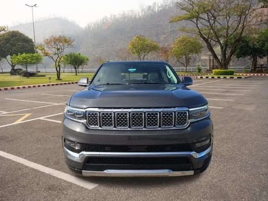 2022 Jeep Grand Wagoneer I photo 1