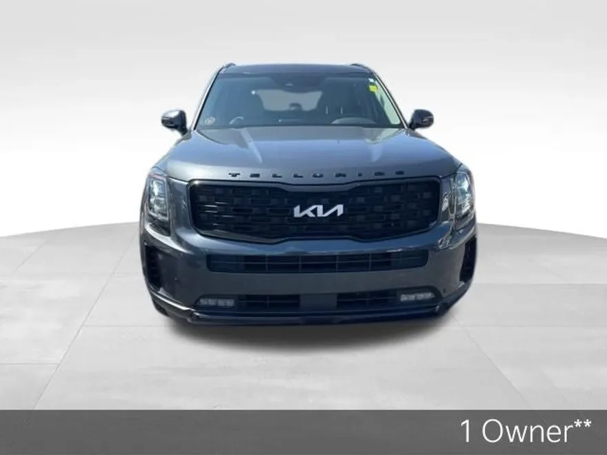 2022 Kia Telluride SX photo 1