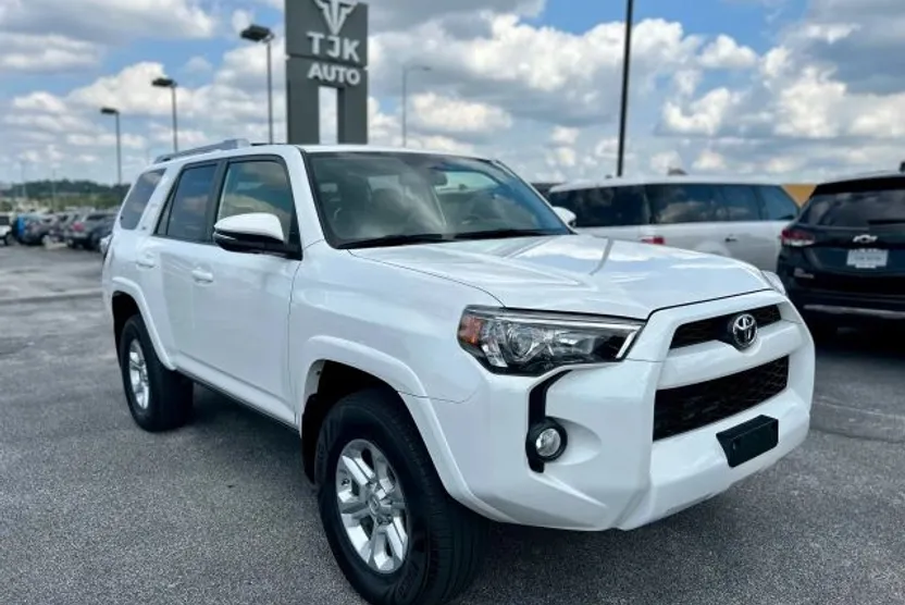 2018 Toyota 4Runner Limited Sport photo 1