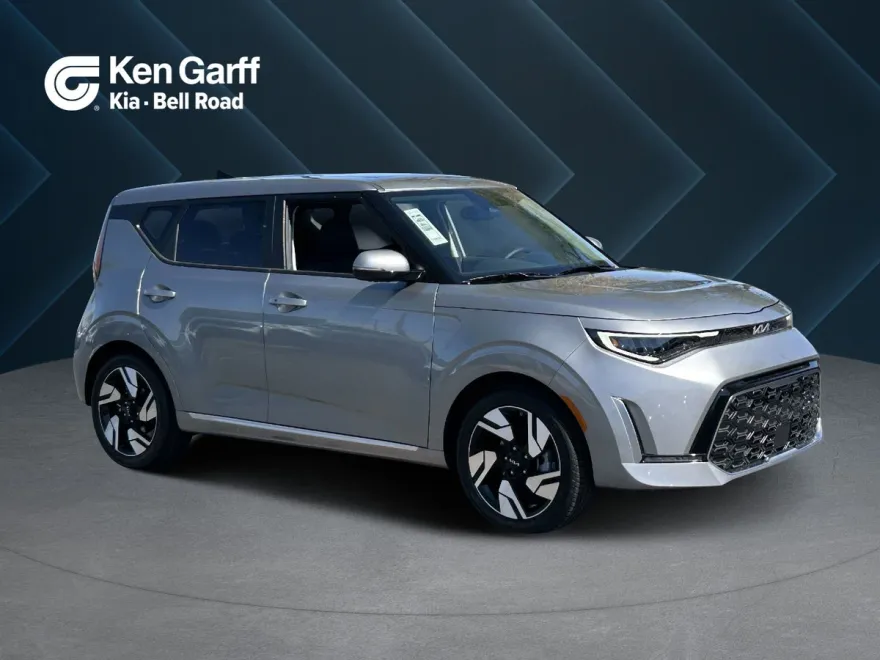 2025 Kia Soul GT-Line photo 1