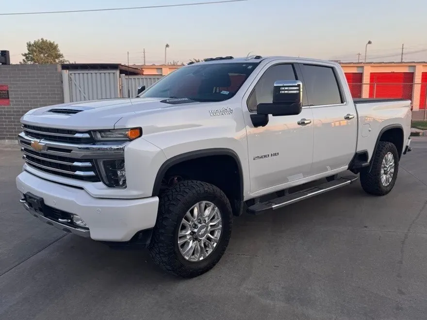 2020 Chevrolet Silverado 2500HD High Country photo 1