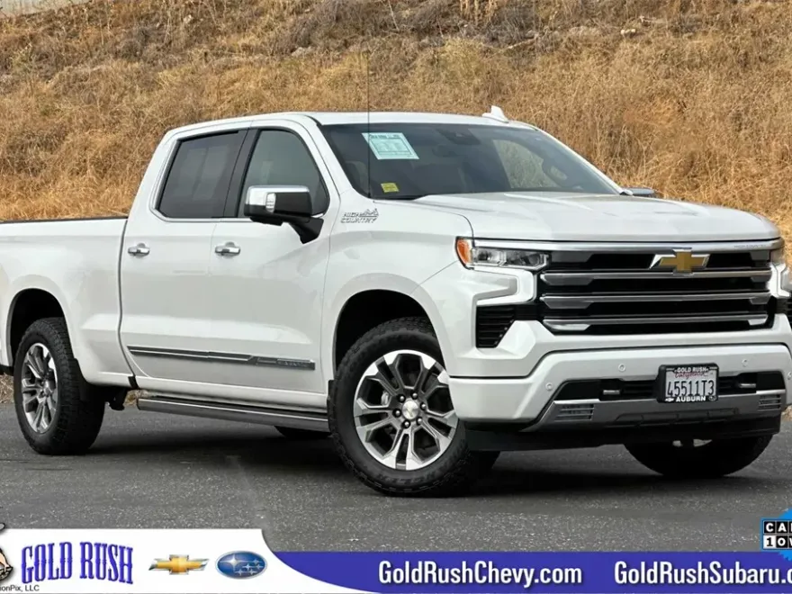 2023 Chevrolet Silverado 1500 High Country photo 1
